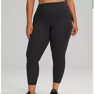 Wunder Train High-Rise Crop 23" Black